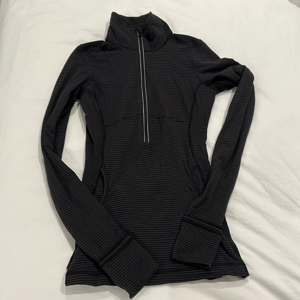 Lululemon athletica 1/2 zip pullover